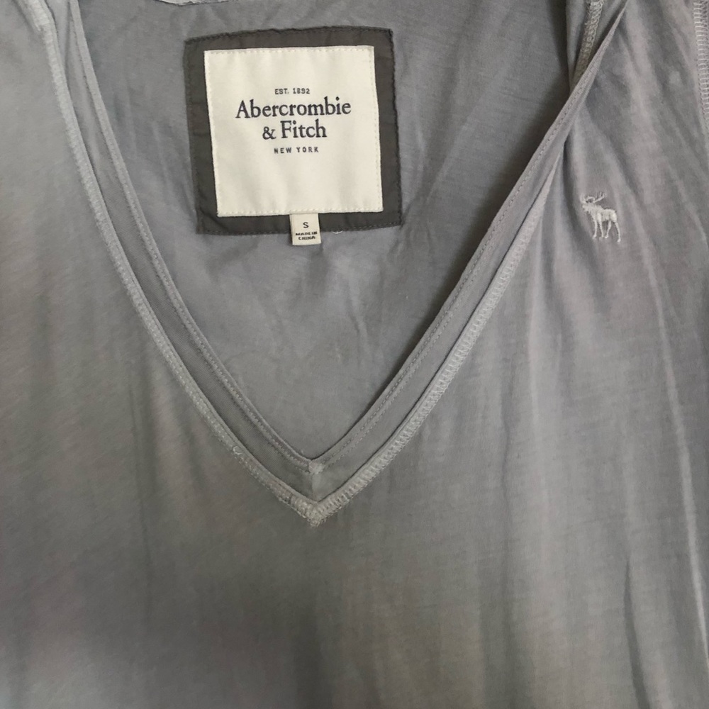 Abercrombie and Fitch Shirt Small (S)